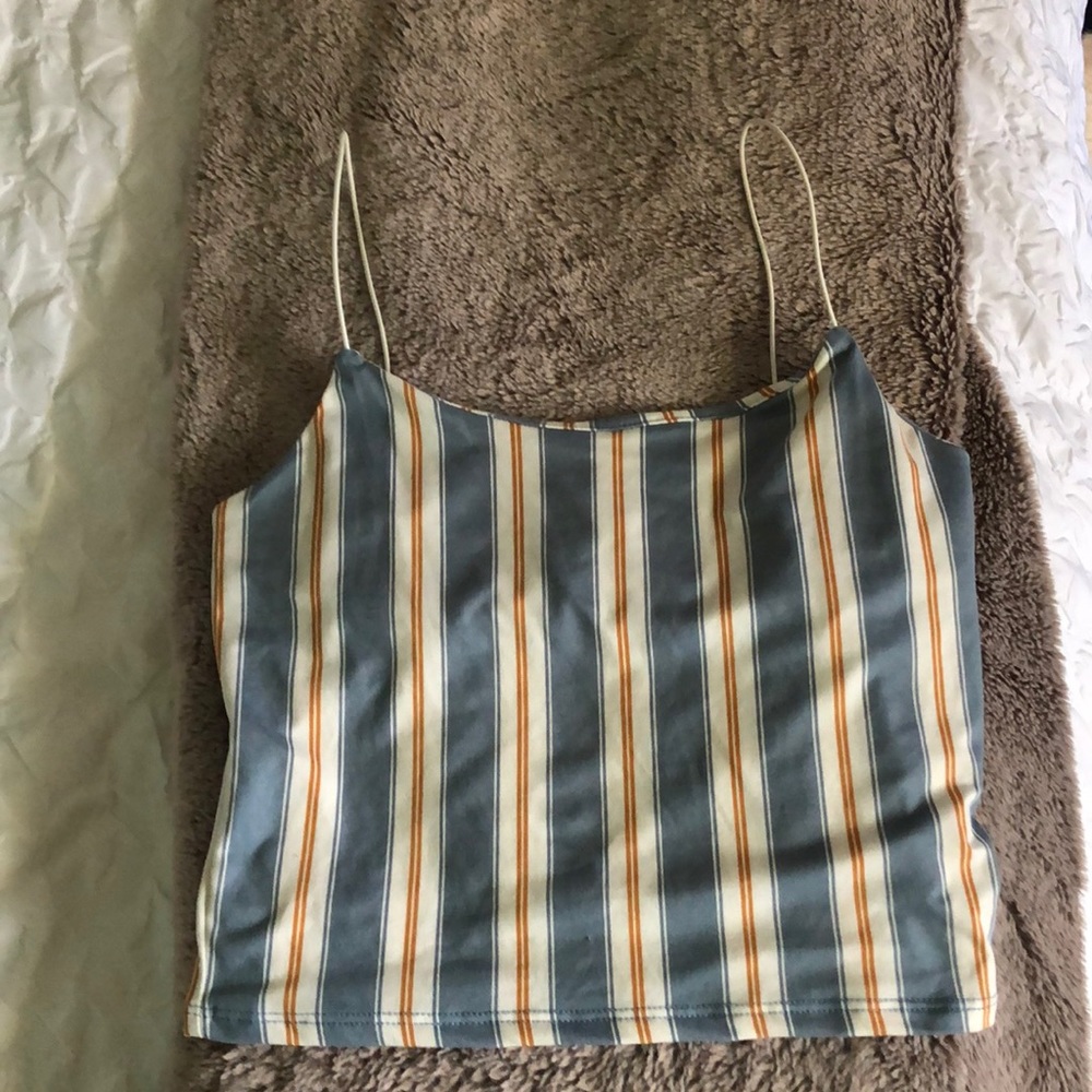 Cropped top